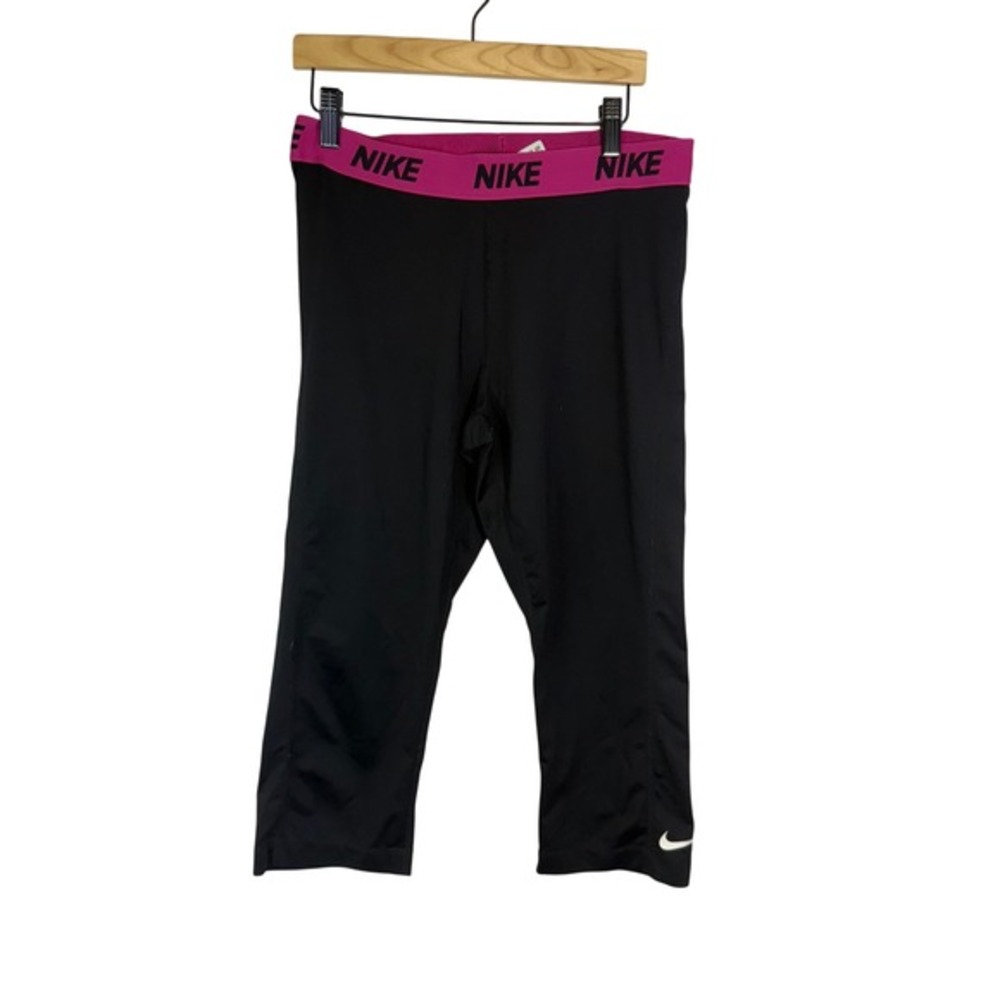 Nike Pro Women Black Pink Logo Waistband Dri-FIT Capris Leggings‎ Size SM